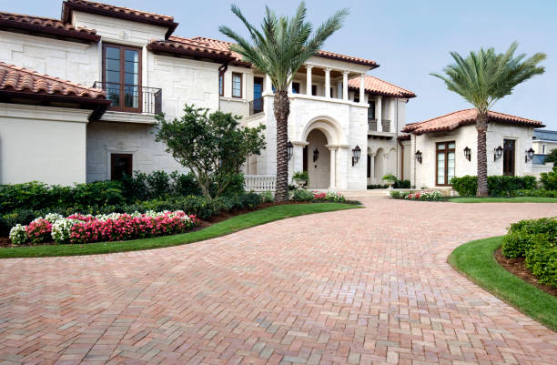 Best Residential Driveway Paver Services  in Glen Carbon, IL