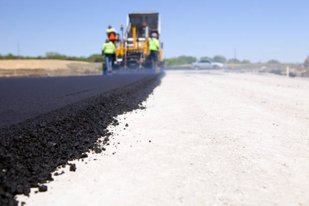 Best Driveway Pavers Installation  in Glen Carbon, IL