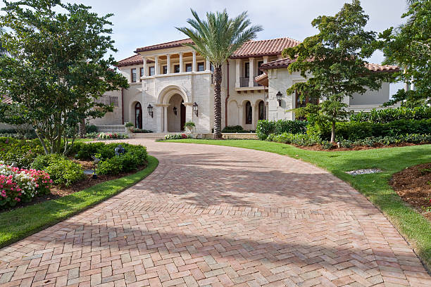 Best Driveway Pavers Near Me  in Glen Carbon, IL